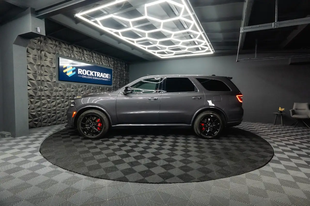Dodge Durango 2023 — фото 14