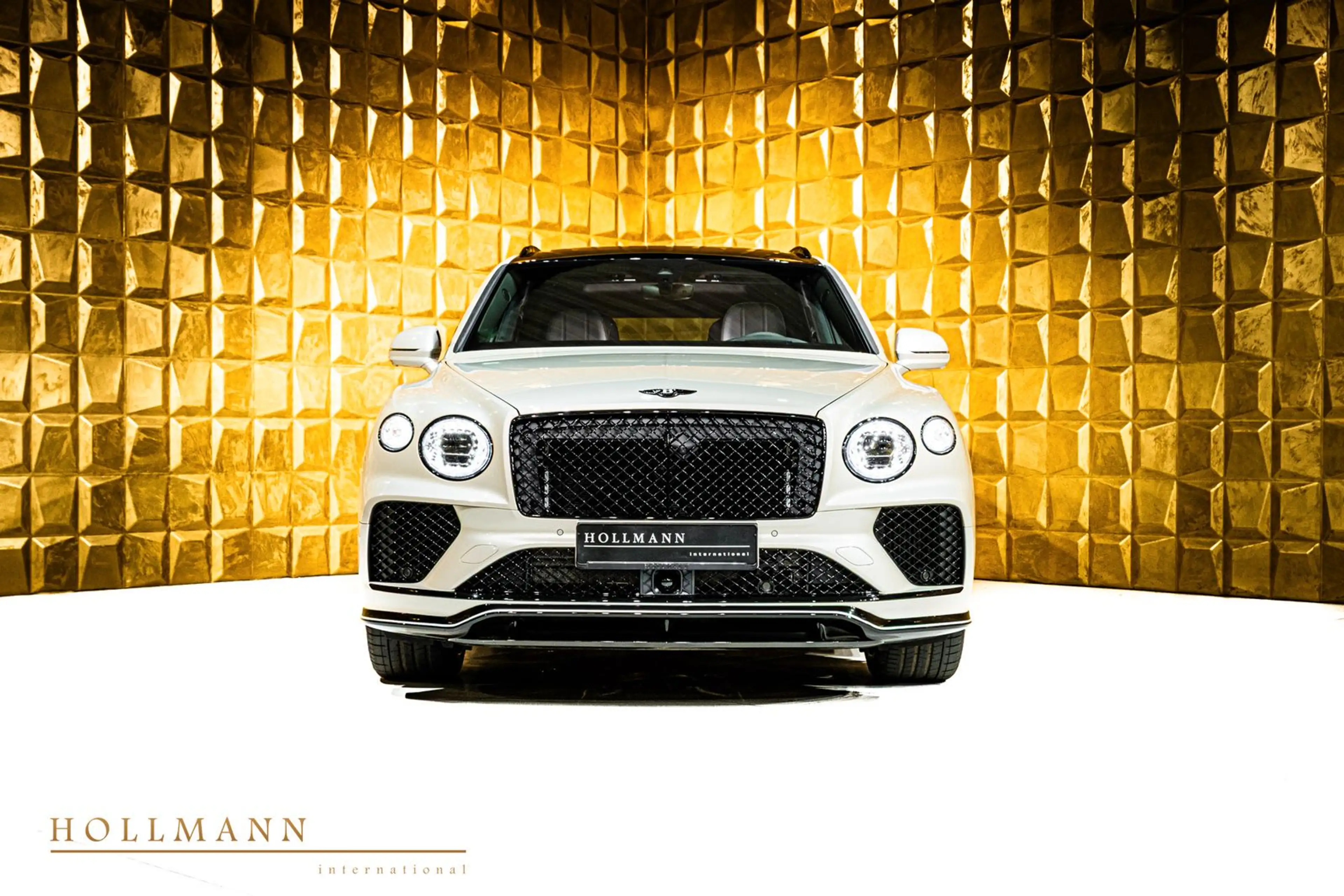Bentley Bentayga Speed + MY2026 + CARBON + NAIM + TV + — photo 3