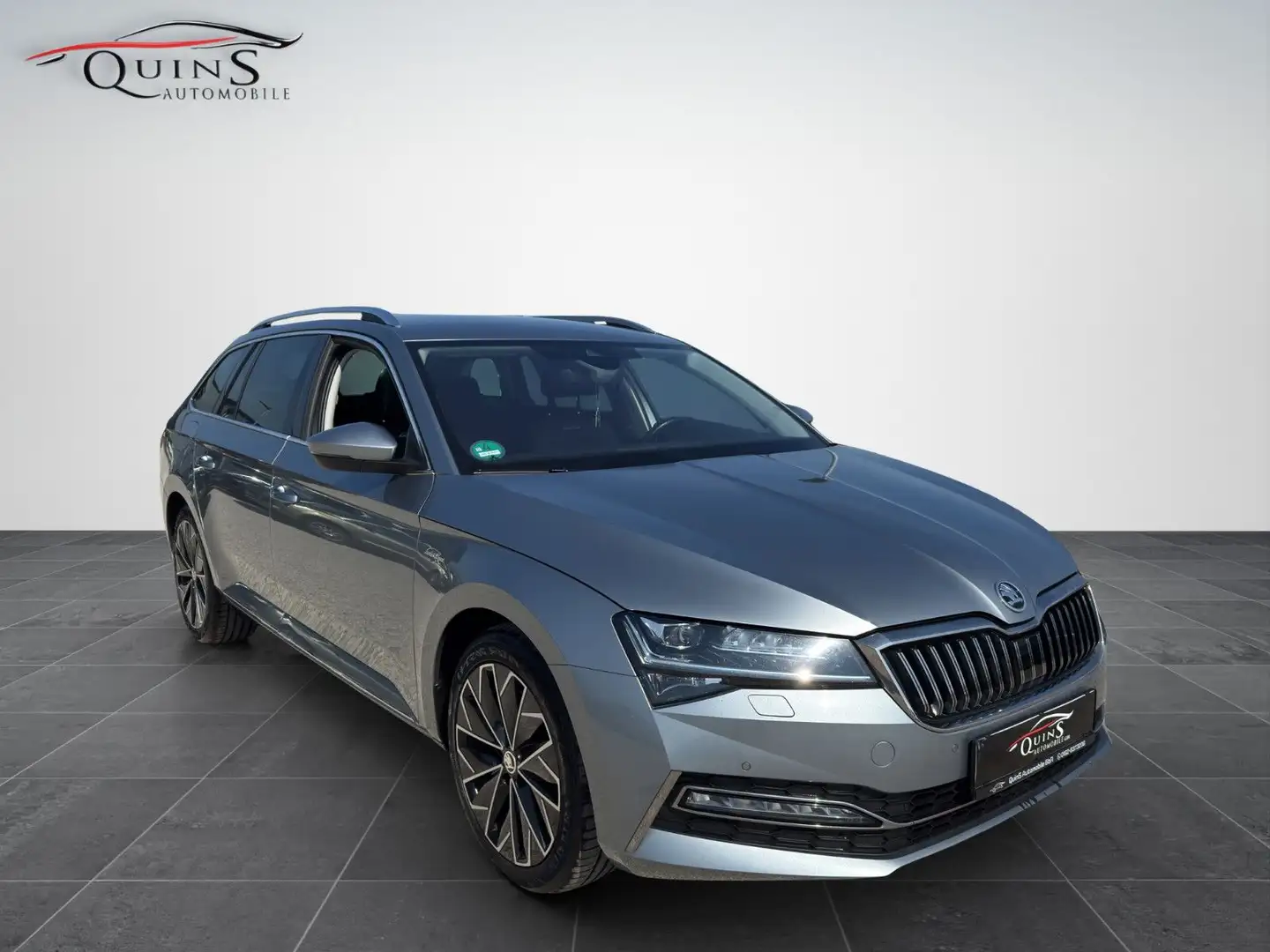 Skoda Superb Combi L&K 1 Hand Kamara Navi PDC LEDER Grau - 1