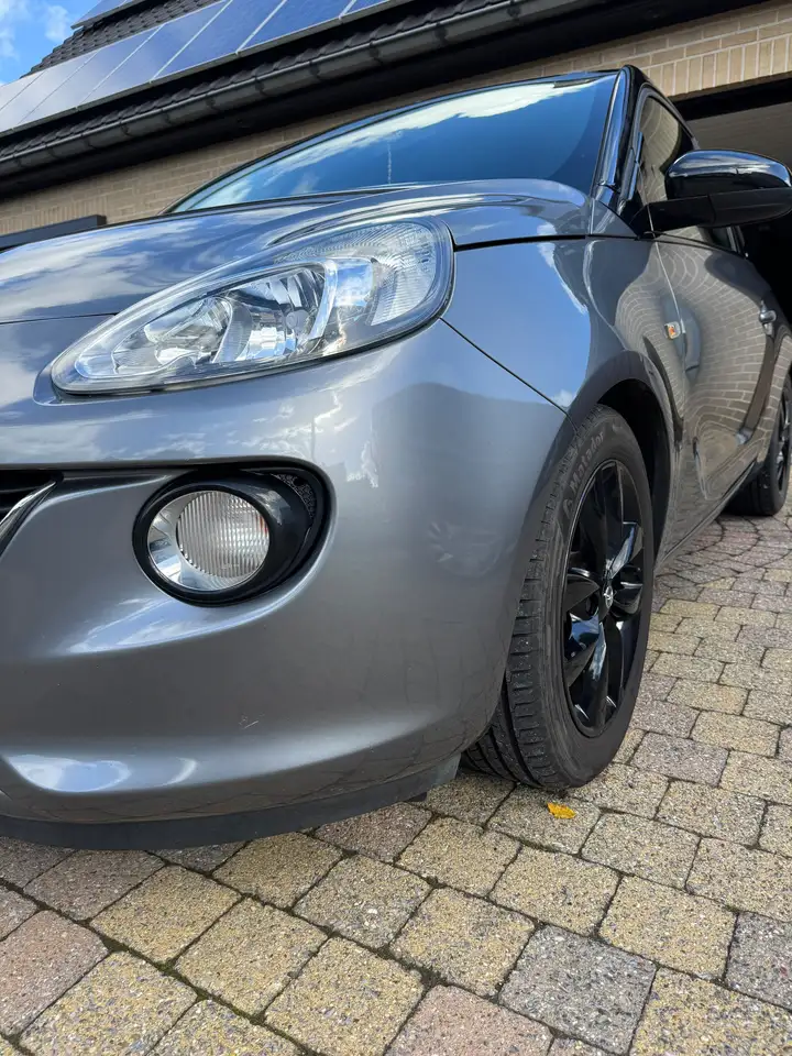 Opel Adam