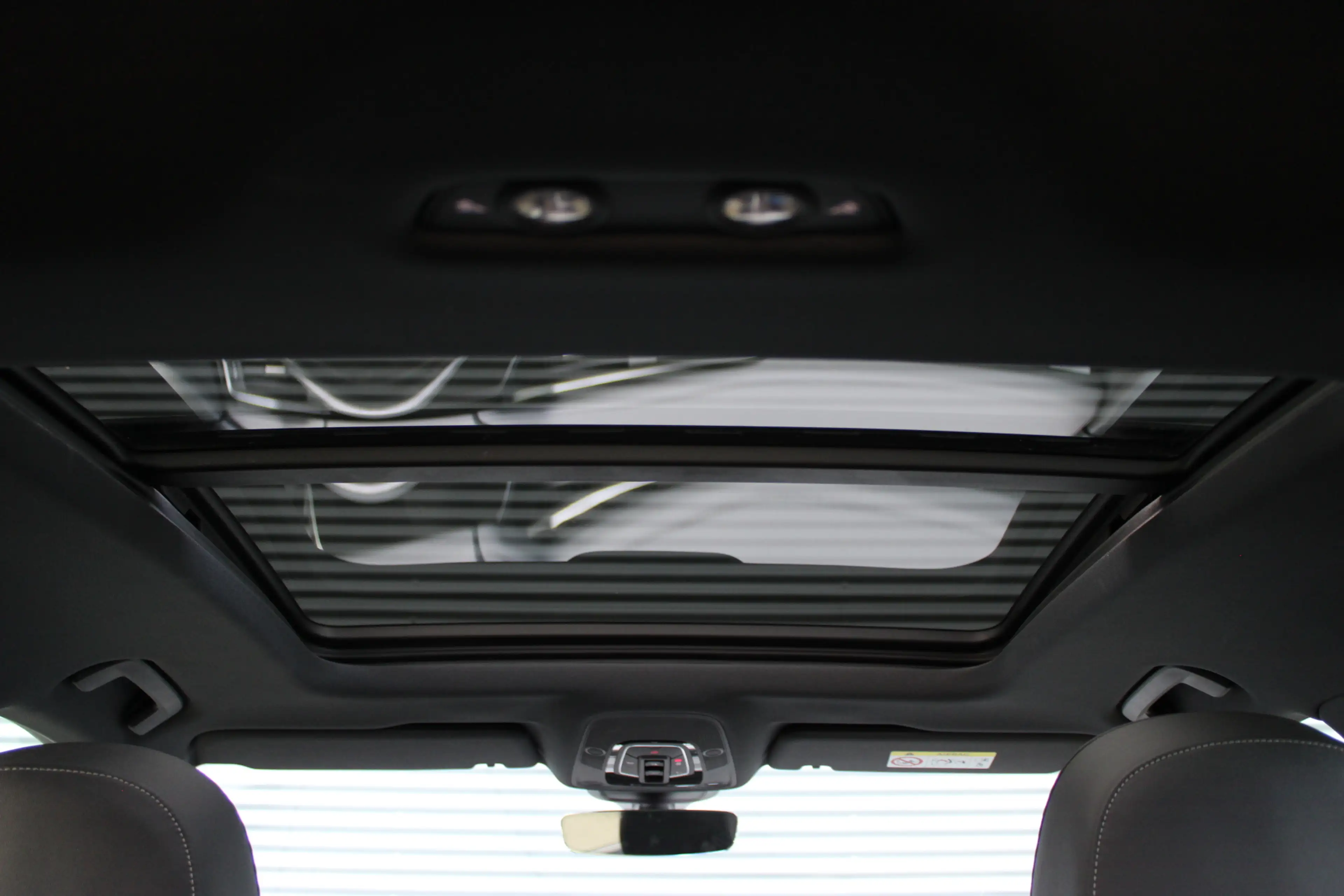 Audi e-tron e-tron 50 quattro 71 kWh S-Line Panoramadak Adapti — photo 19