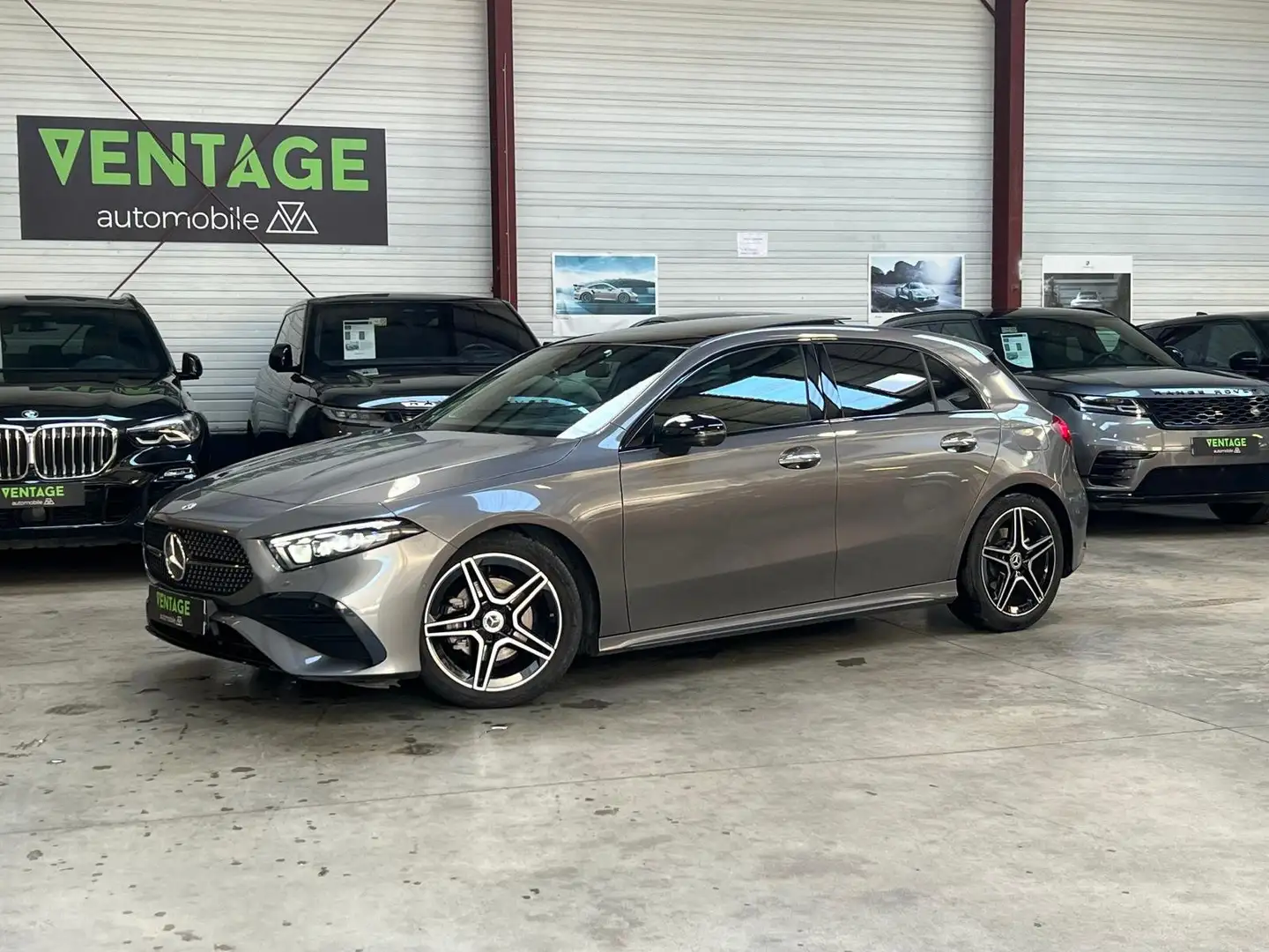 Mercedes-Benz A 200 Classe A 200 7G-DCT AMG Line Grijs - 1