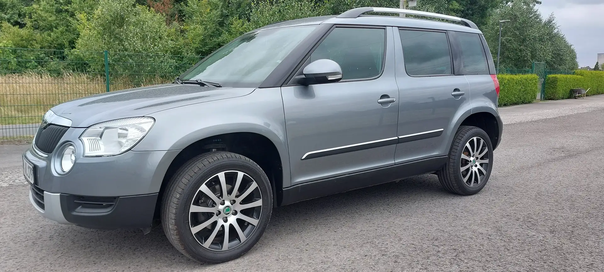 Skoda Yeti Yeti 1.4 TSI Active Green tec Argintiu - 2