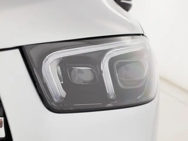 Mercedes-Benz GLE view 8