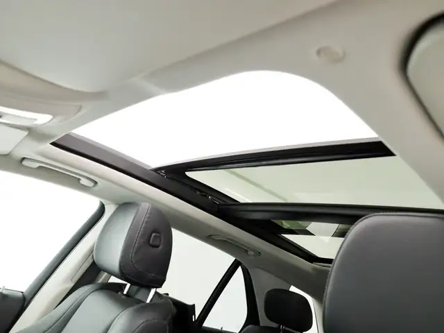 Mercedes-Benz GLE view 16
