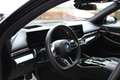 BMW 550 5 Serie 550e xDrive M Sport Automaat / Panoramadak Zwart - thumbnail 2