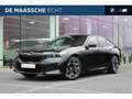 BMW 550 5 Serie 550e xDrive M Sport Automaat / Panoramadak Zwart - thumbnail 1
