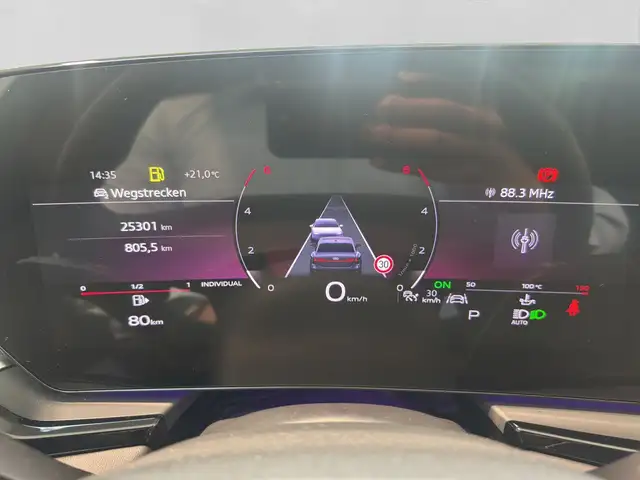 Audi A6 view 10
