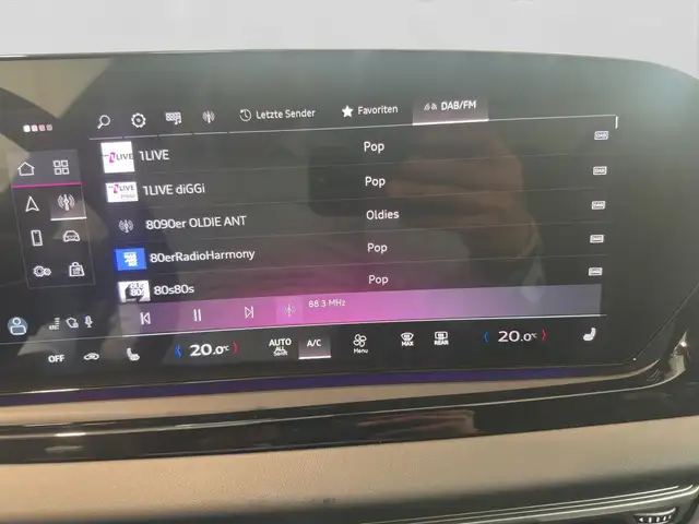 Audi A6 view 12