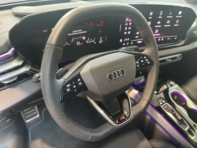 Audi A6 view 9