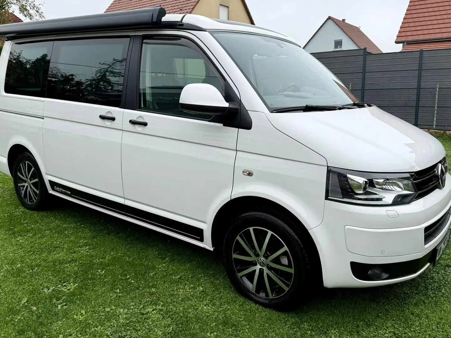 Volkswagen T5 California California TDI 174 Confort Tiptronic A Weiß - 1