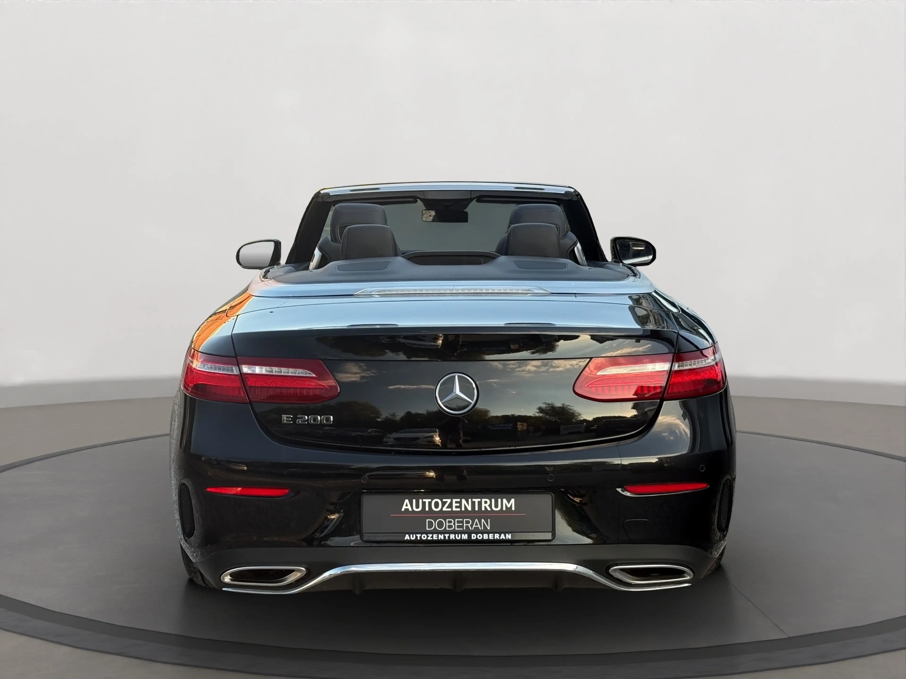 Mercedes-Benz E 200 E 200 Cabrio AMG Burmester Multibeam Widescreen — photo 4