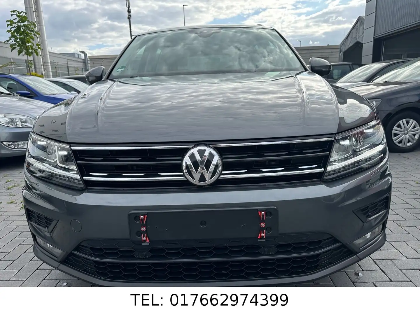 Volkswagen Tiguan Sound BMT/Start-Stopp 4Motion Grau - 2
