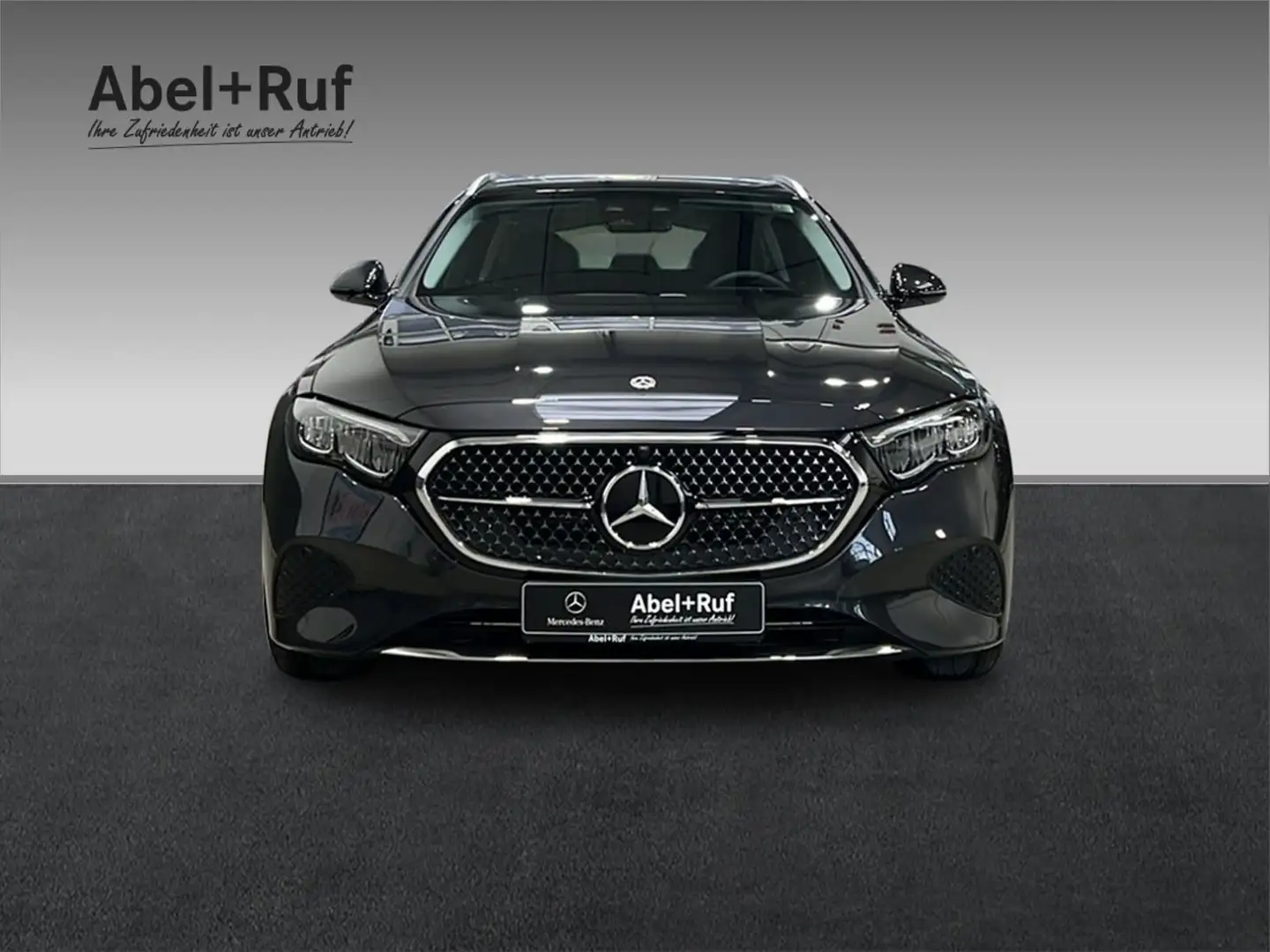 Mercedes-Benz E 300 de T AVANTGARDE+MBUX+DISTRO+Kamera+LED+AHK Grey - 2