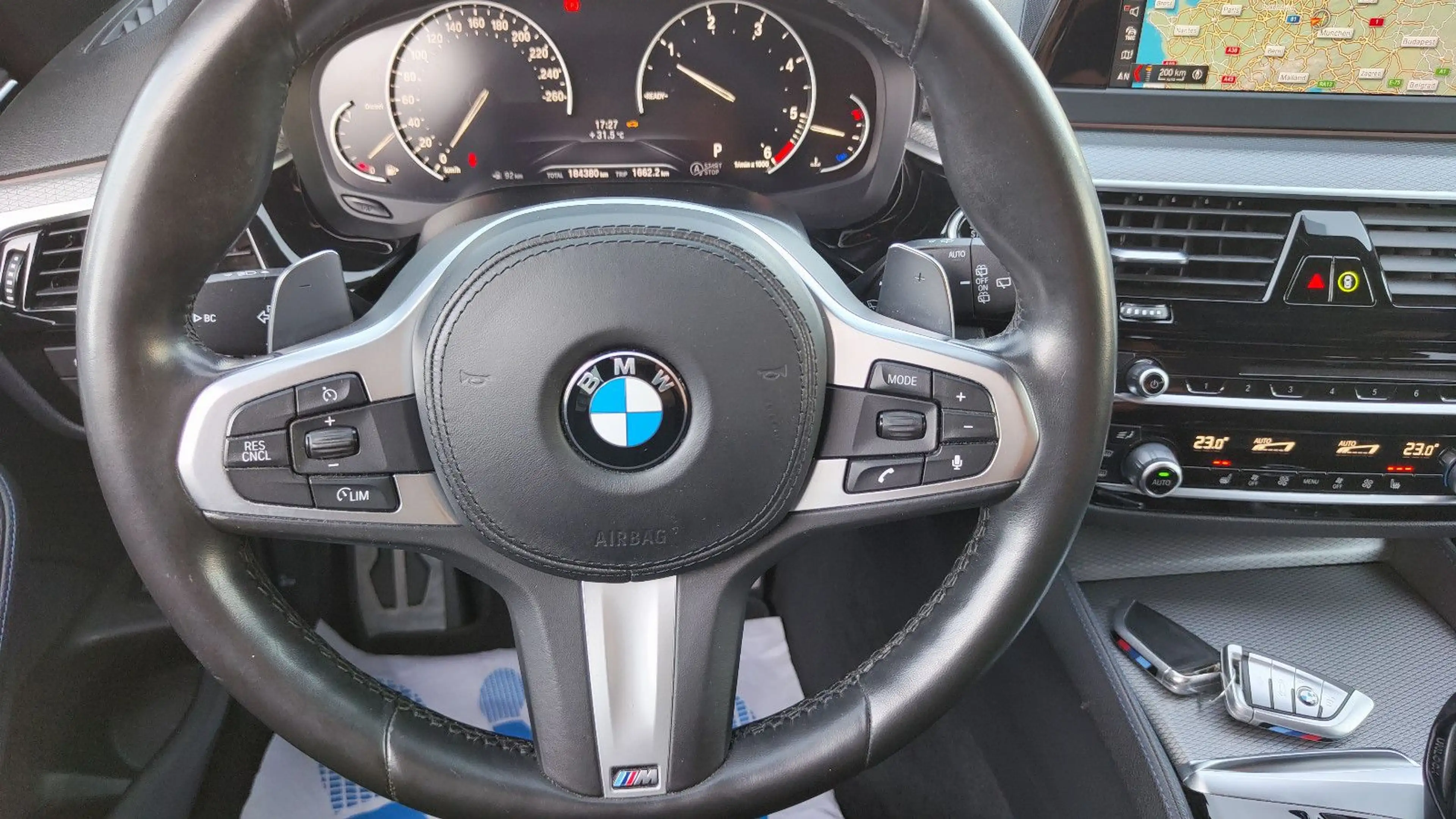 BMW 520 d Touring M Paket LED*Navi*Kamera*Alcantara* — photo 28