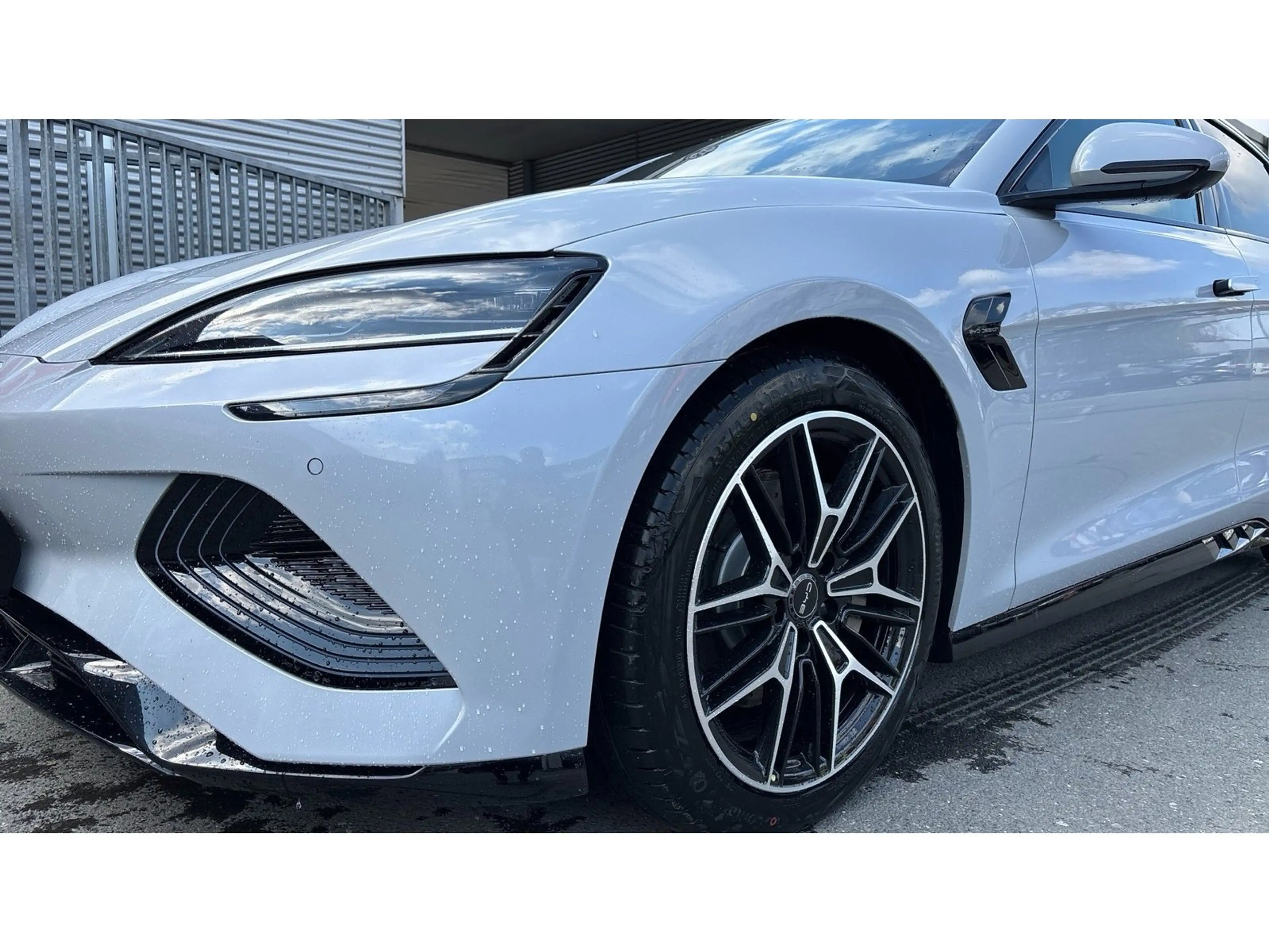 BYD Seal Design Panorama 360°-Kamera Keyless LED — photo 6