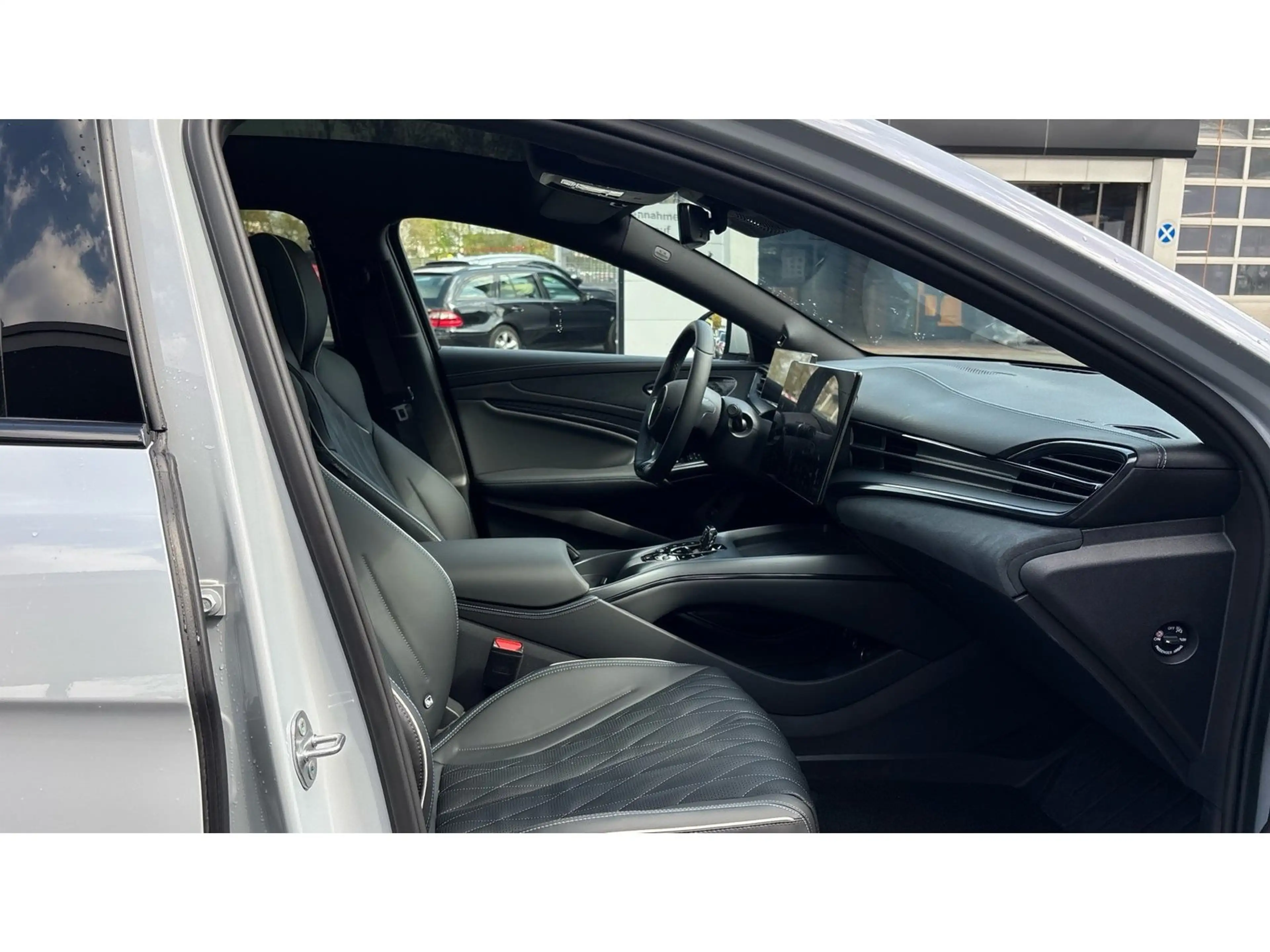 BYD Seal Design Panorama 360°-Kamera Keyless LED — photo 12