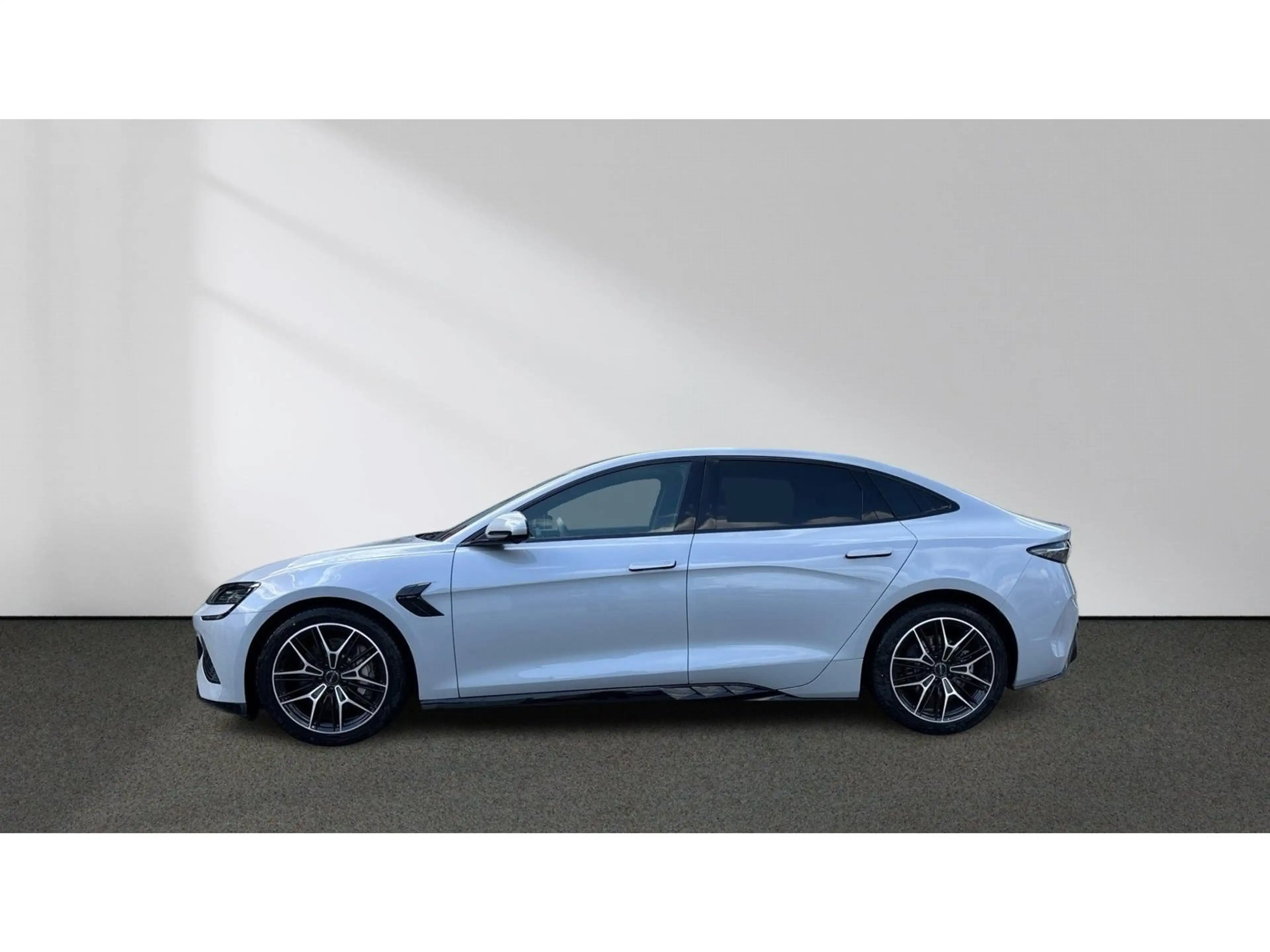 BYD Seal Design Panorama 360°-Kamera Keyless LED — photo 2