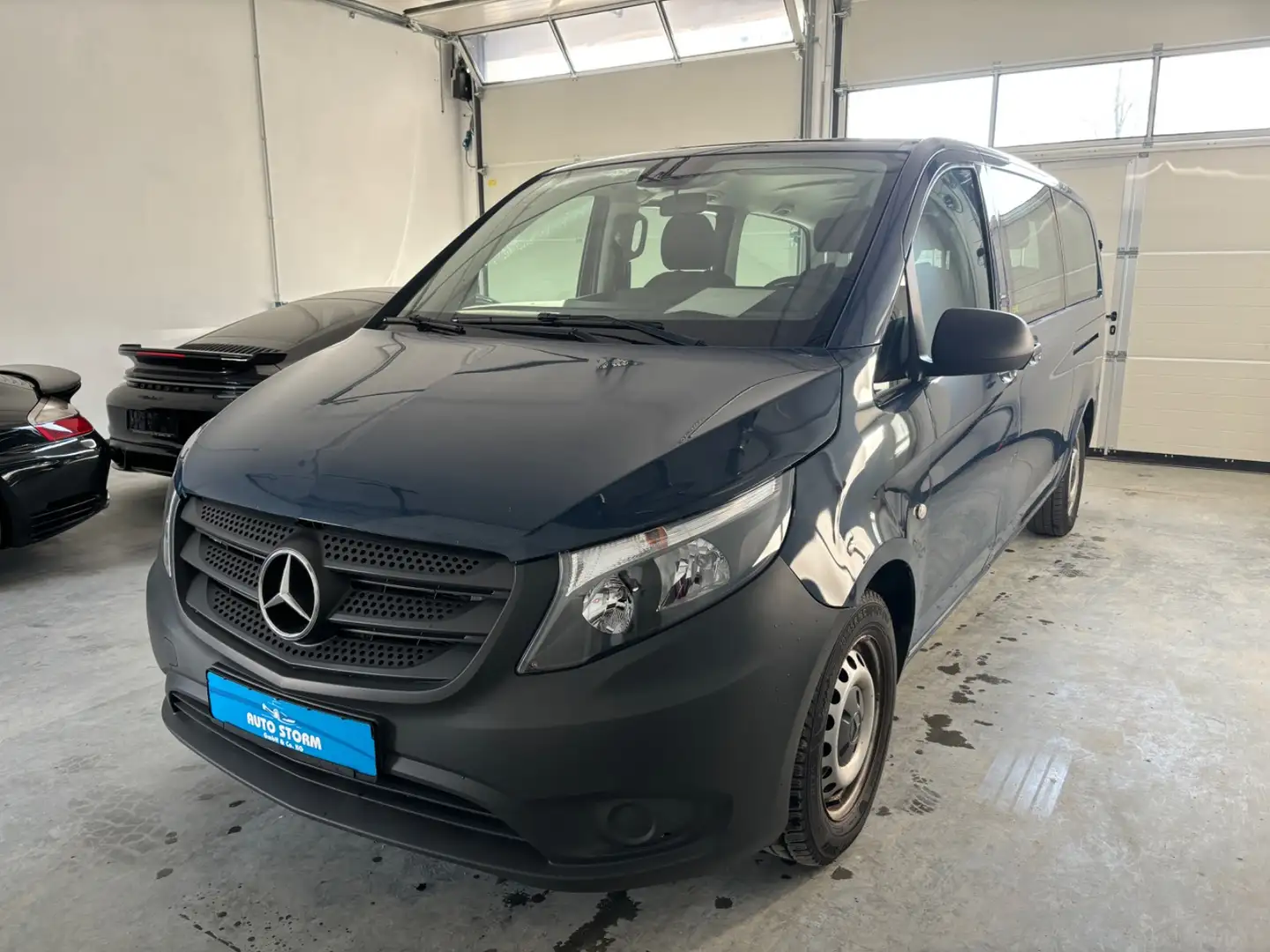 Mercedes-Benz Vito Tourer 114 CDI  extralang*R-KAM*Navi*8-Sitz* Blau - 1