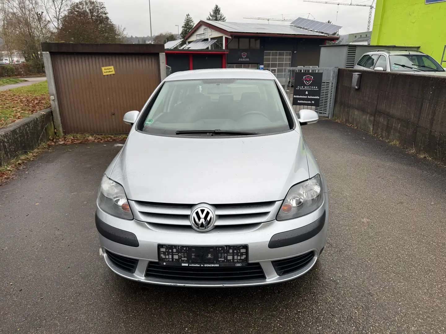 Volkswagen Golf Plus Trendline, 2.Hand, TÜV, Gepflegt Silber - 2