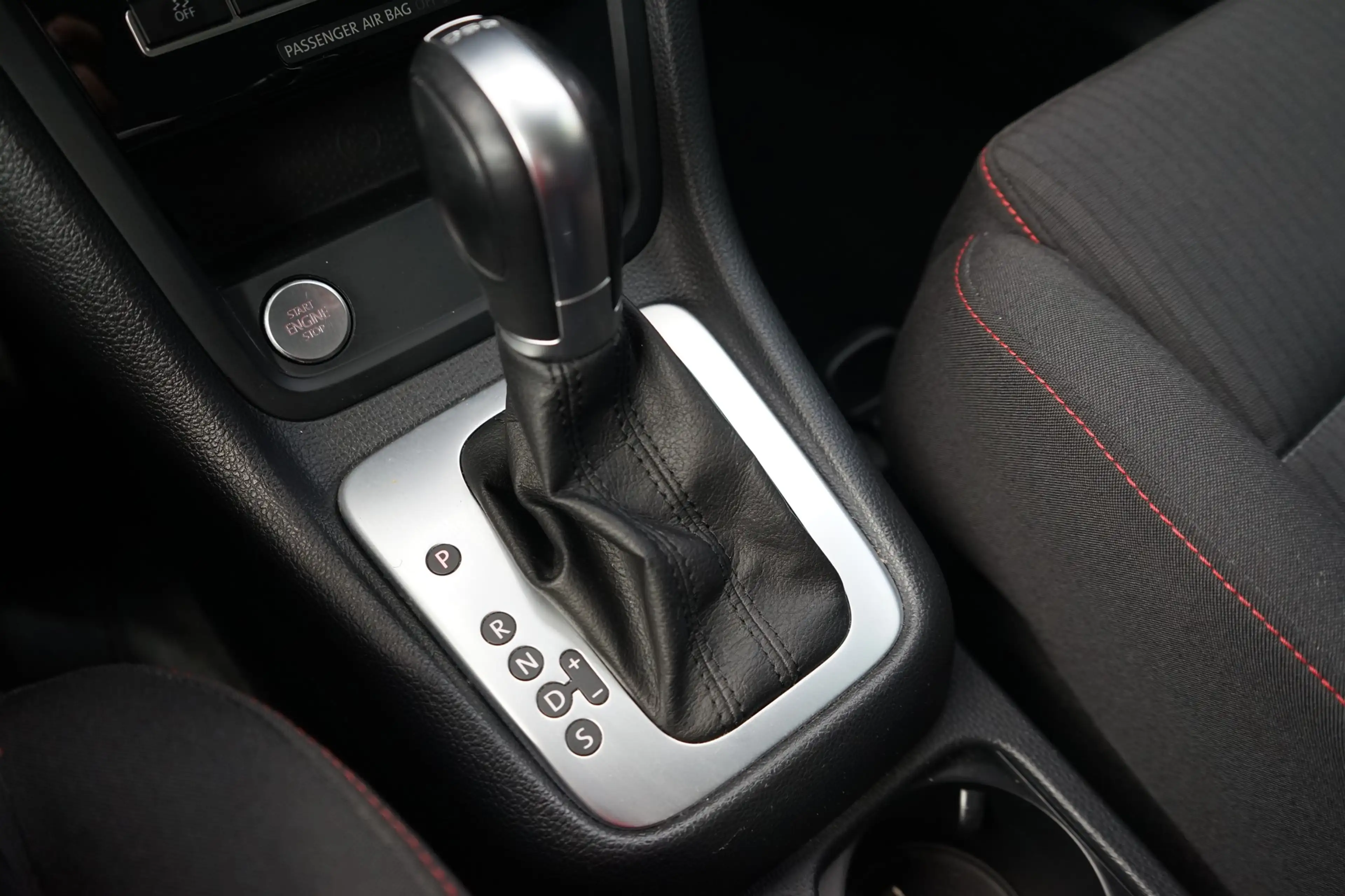 Volkswagen Sharan 1.4 TSI DSG Sound Bi-Xenon Standheizung ACC — photo 17
