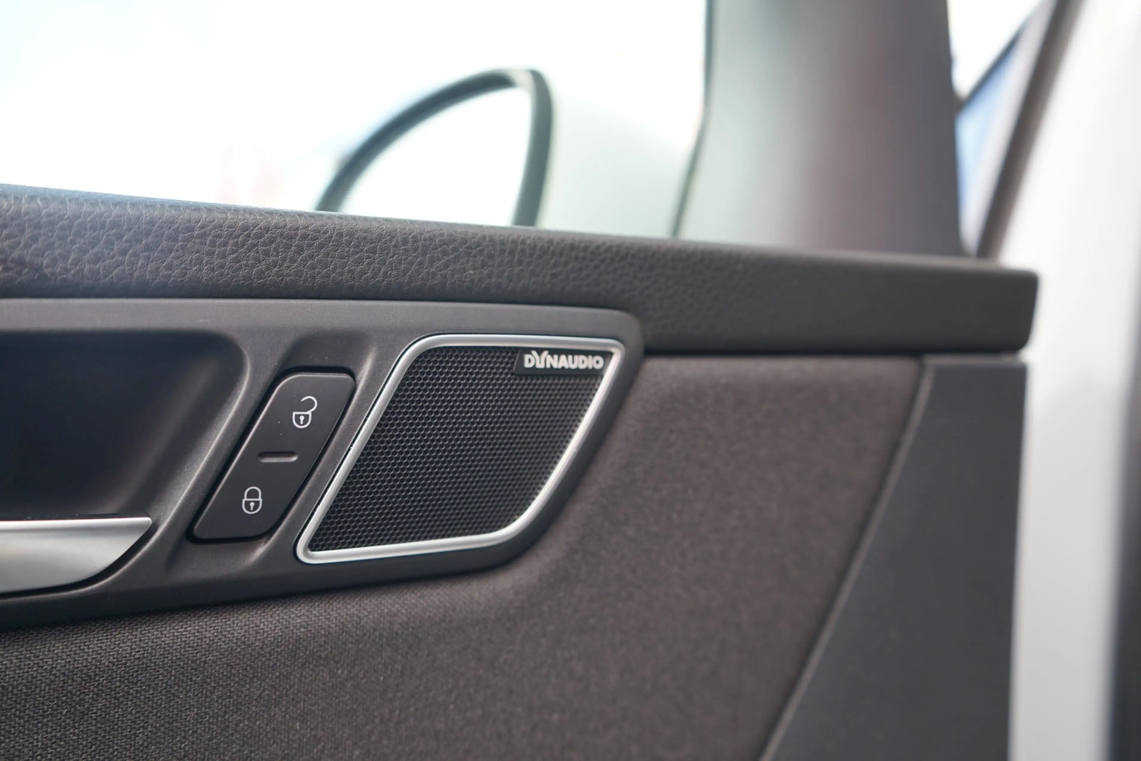 Volkswagen Sharan 1.4 TSI DSG Sound Bi-Xenon Standheizung ACC — photo 21