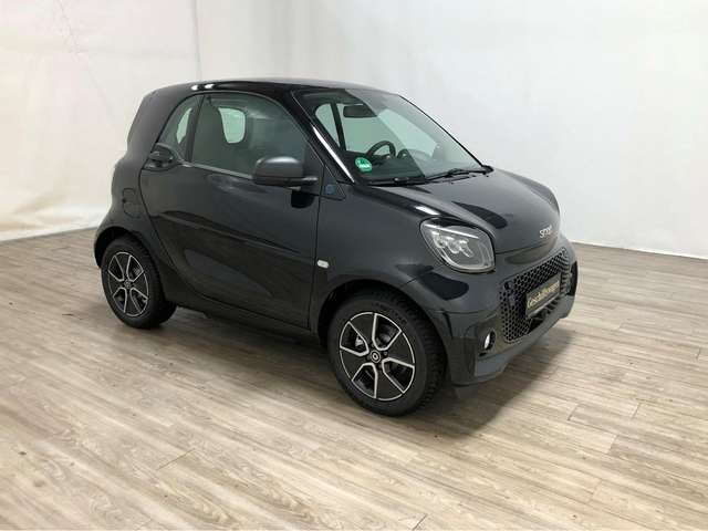 smart forTwo fortwo EQ passion Exclusive*Kamera*Pano*22kW*DAB