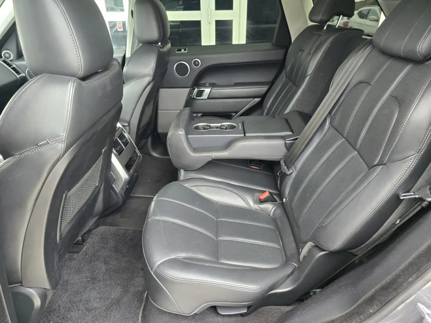 Land Rover Range Rover Sport 3.0TDV6 HSE Dynamic Aut. Gris - 2