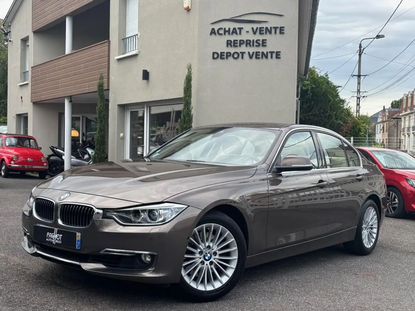 BMW 328 328i Luxury  BERLINE F30 Bruin - 1