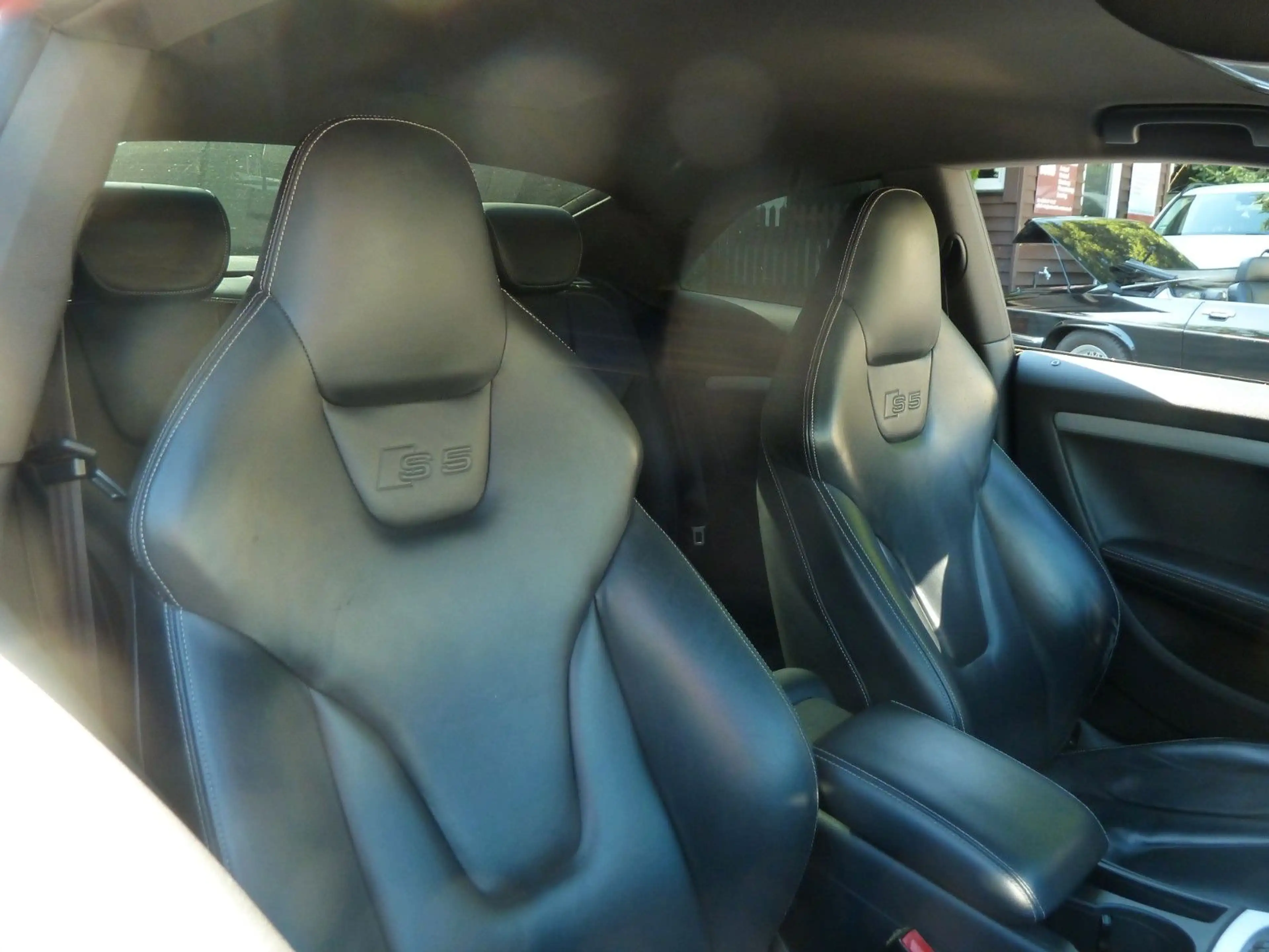 Audi S5 Coupe 3.0 TFSI quattro — photo 8