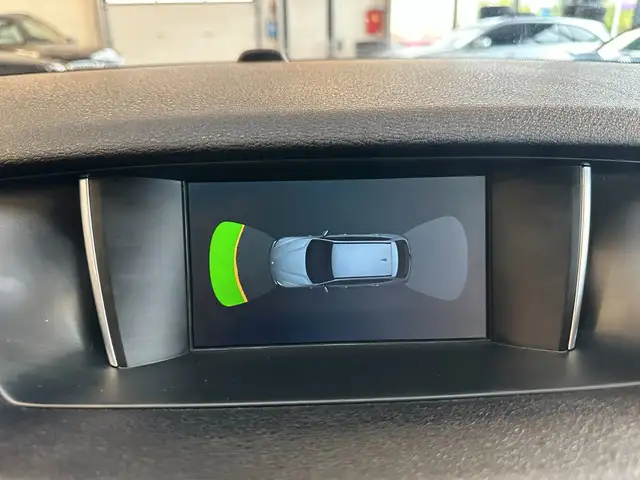 BMW X1 view 15