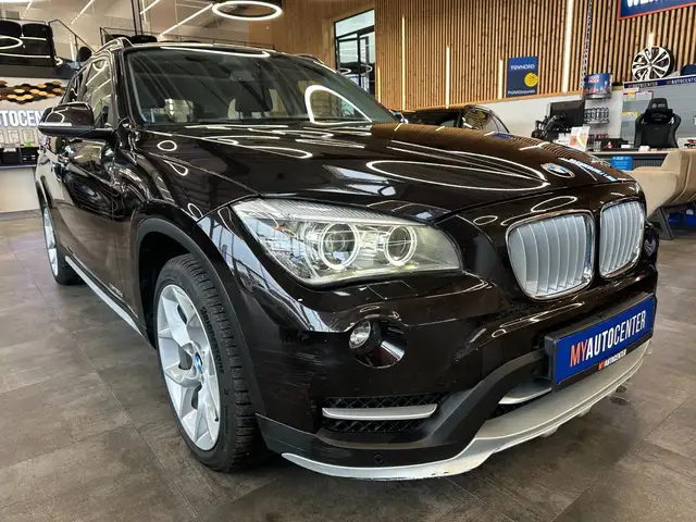 BMW X1 view 3