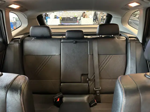 BMW X1 view 11
