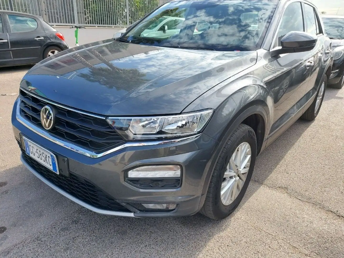 Volkswagen T-Roc 2.0 TDI SCR 150 CV DSG Business BlueMotion Technol Gris - 1