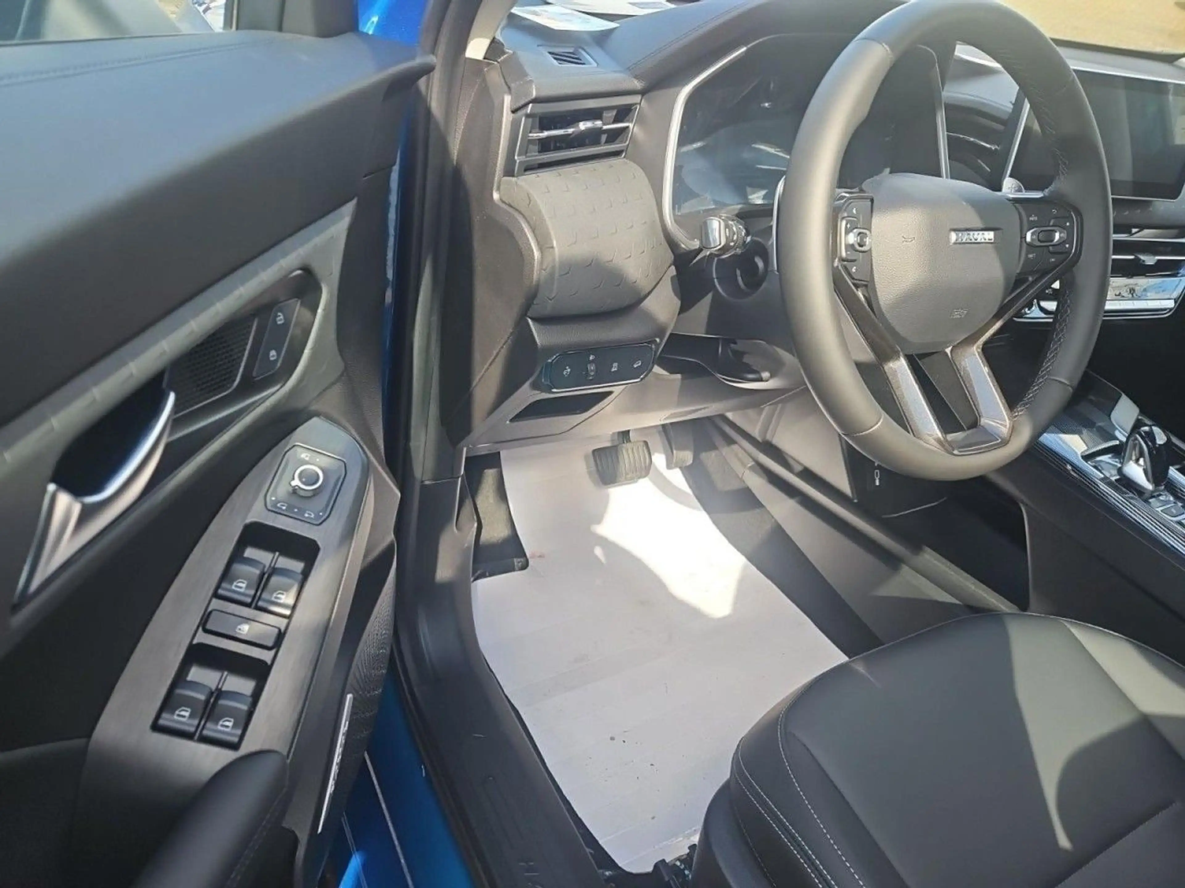GWM HAVAL Jolion Pro Haval Jolion Pro Premium 1.5T Schiebedach DCT-7 — photo 13