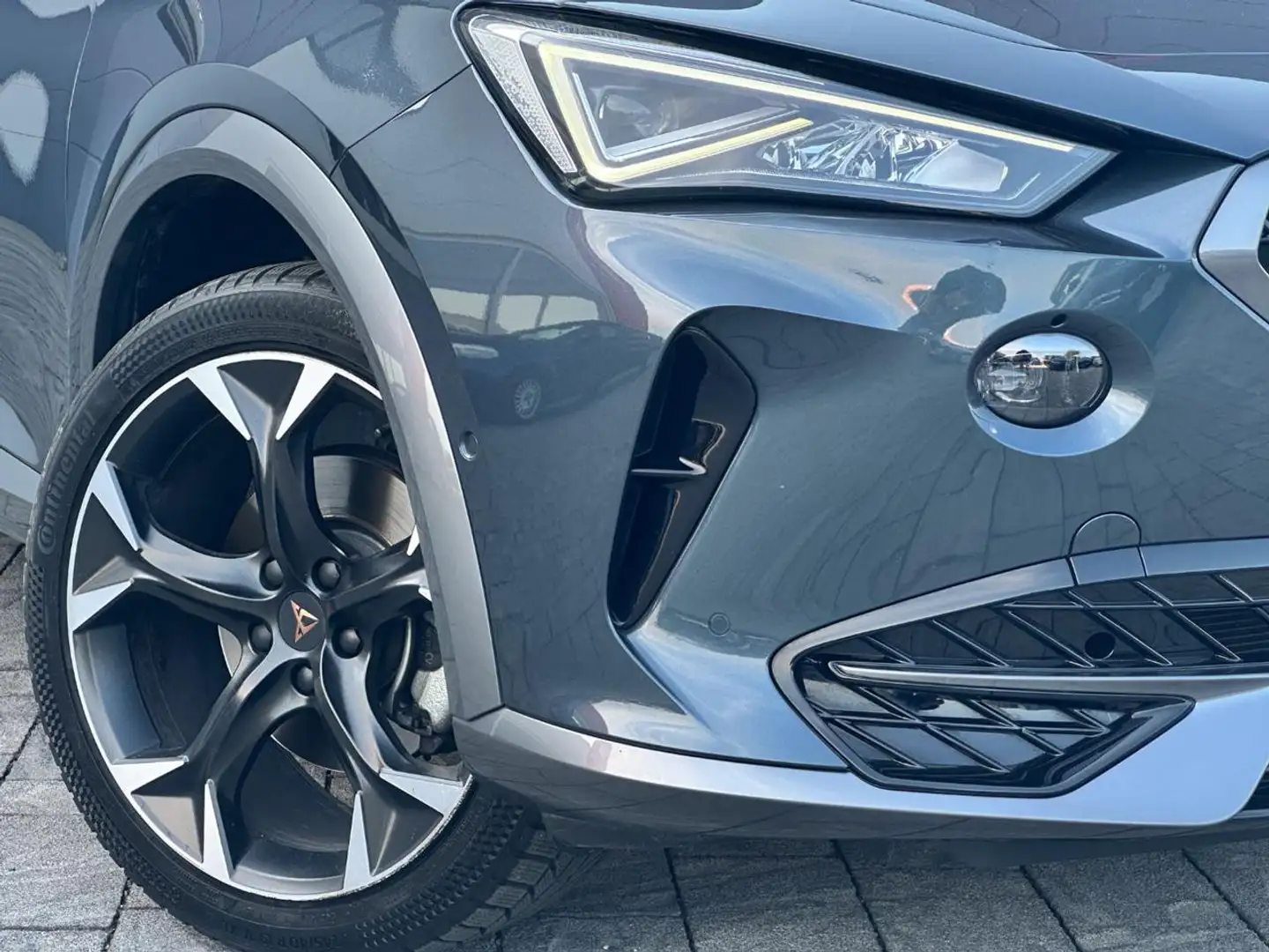 CUPRA Formentor 1.5 TSI DSG Grigio - 2