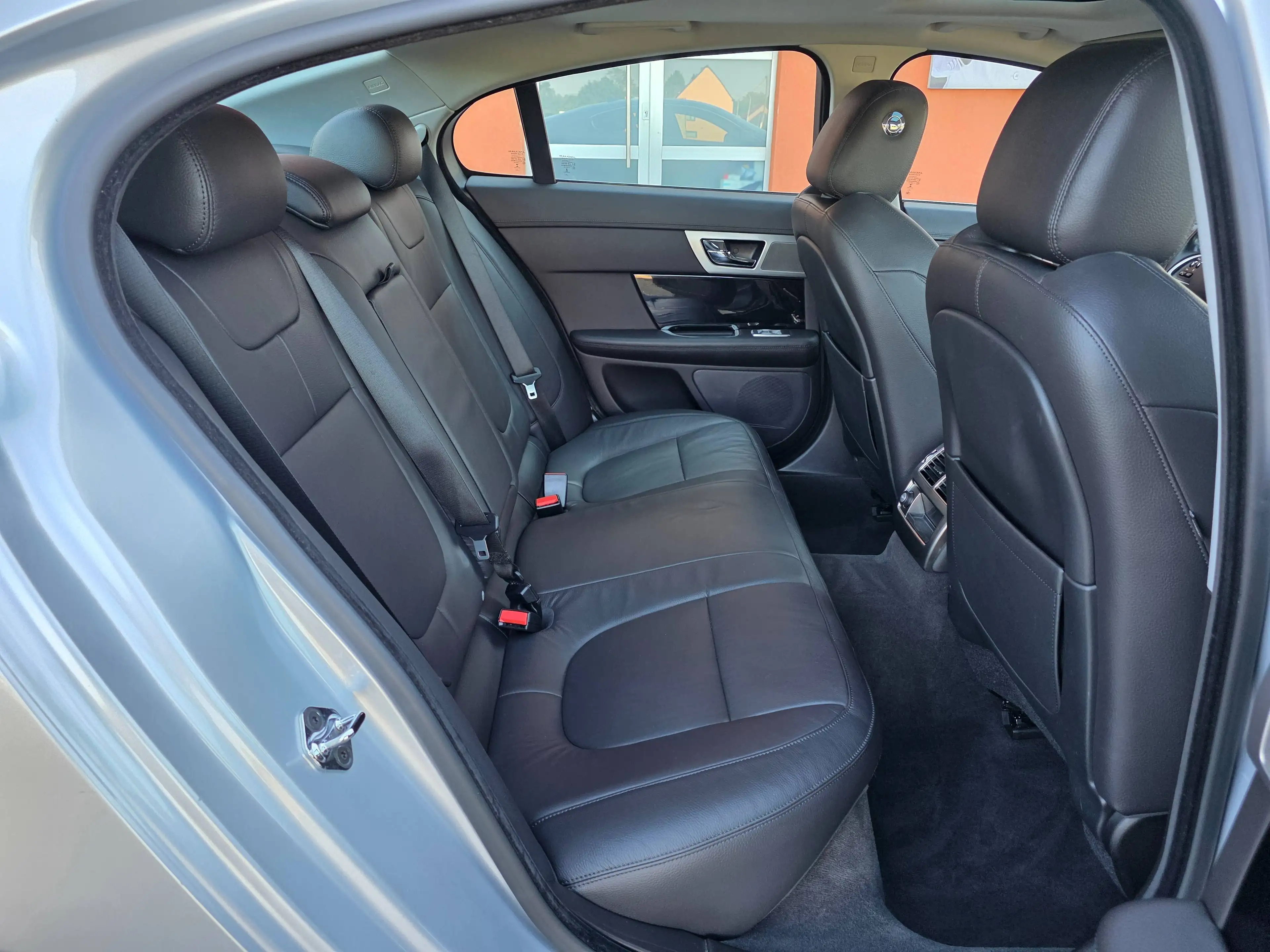 Jaguar XF XF 2.2 D - 163 pk — photo 11