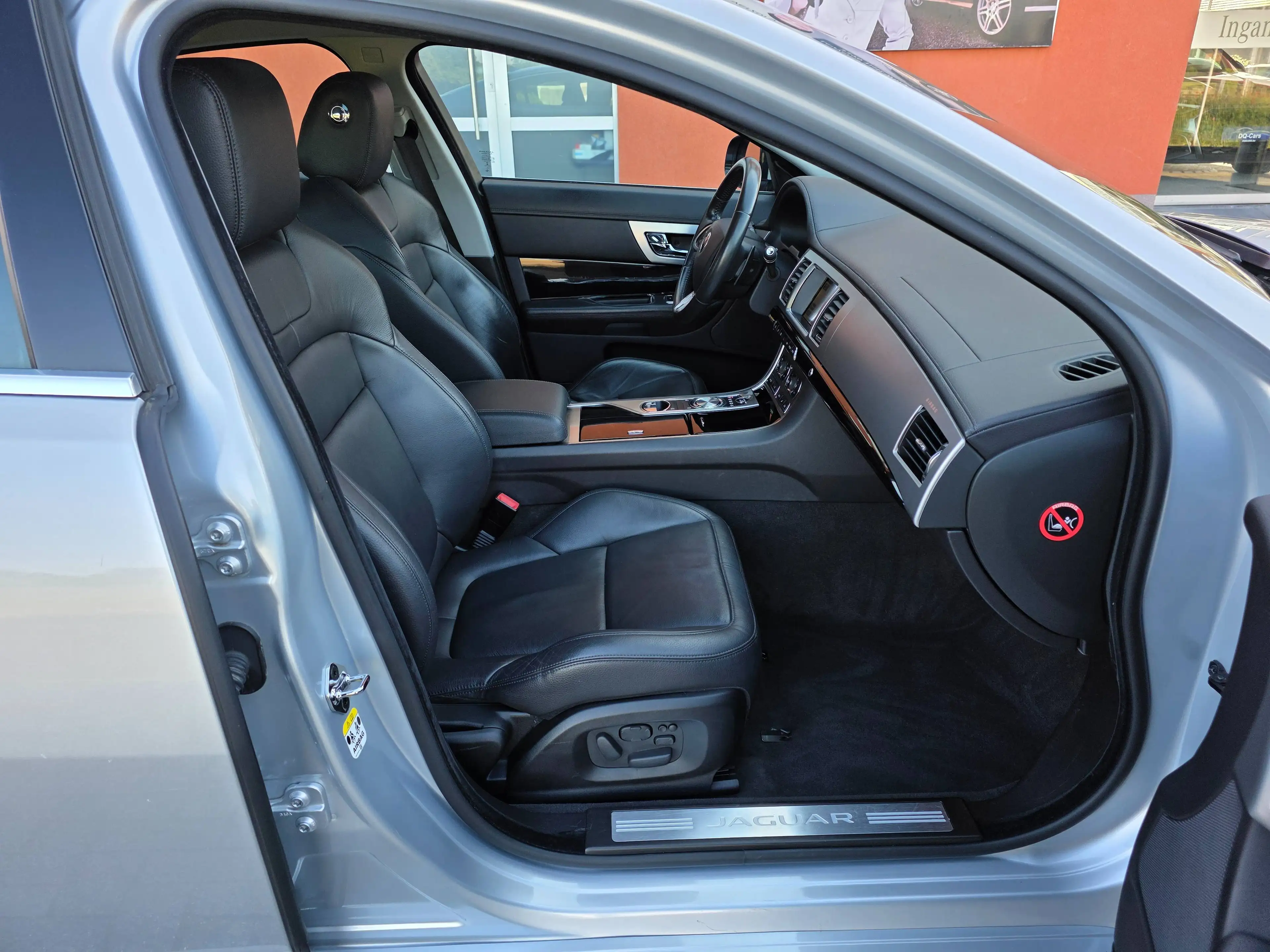 Jaguar XF XF 2.2 D - 163 pk — photo 9