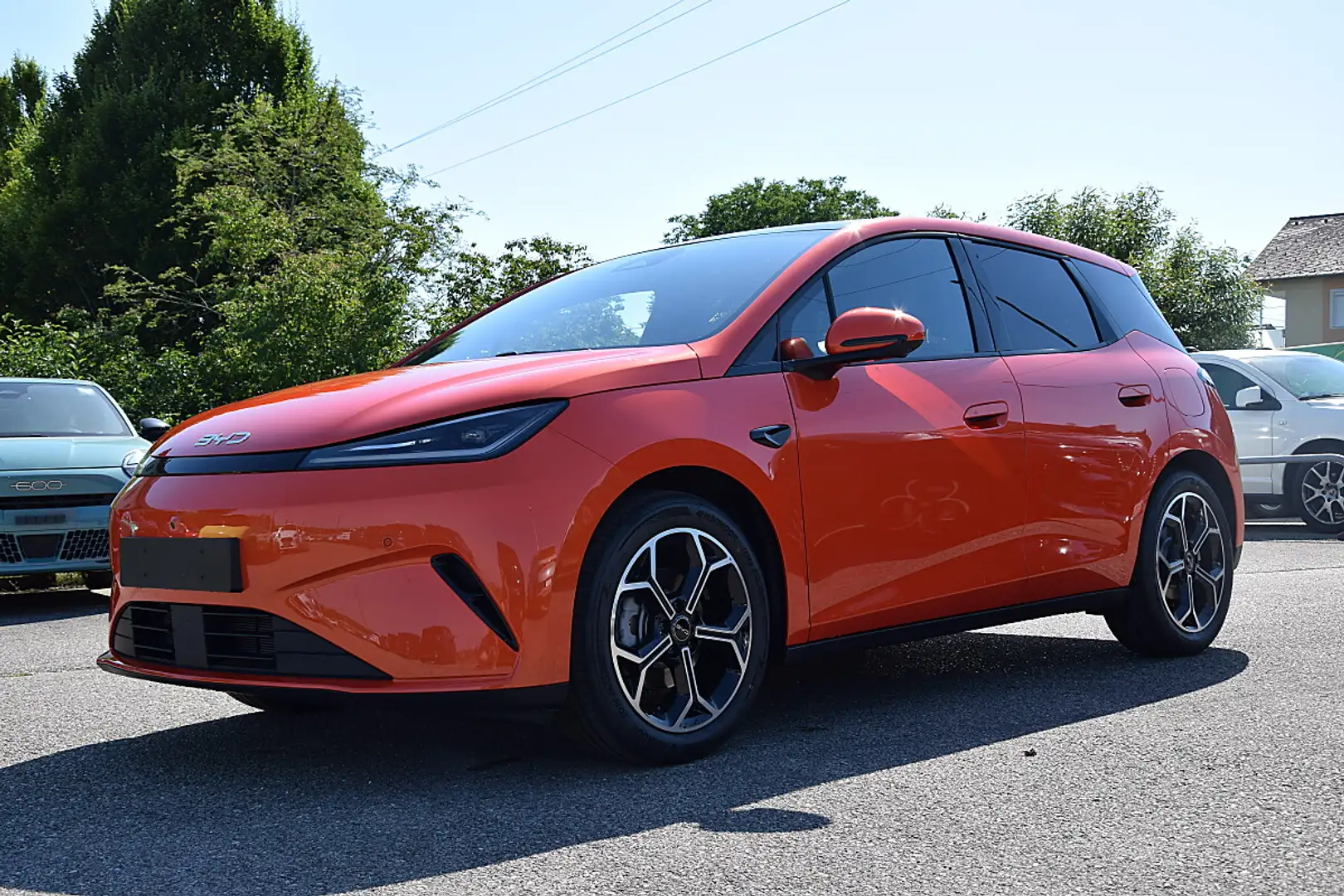 BYD Dolphin G Comfort **Vorbestelltes Fahrzeug** Orange - 2