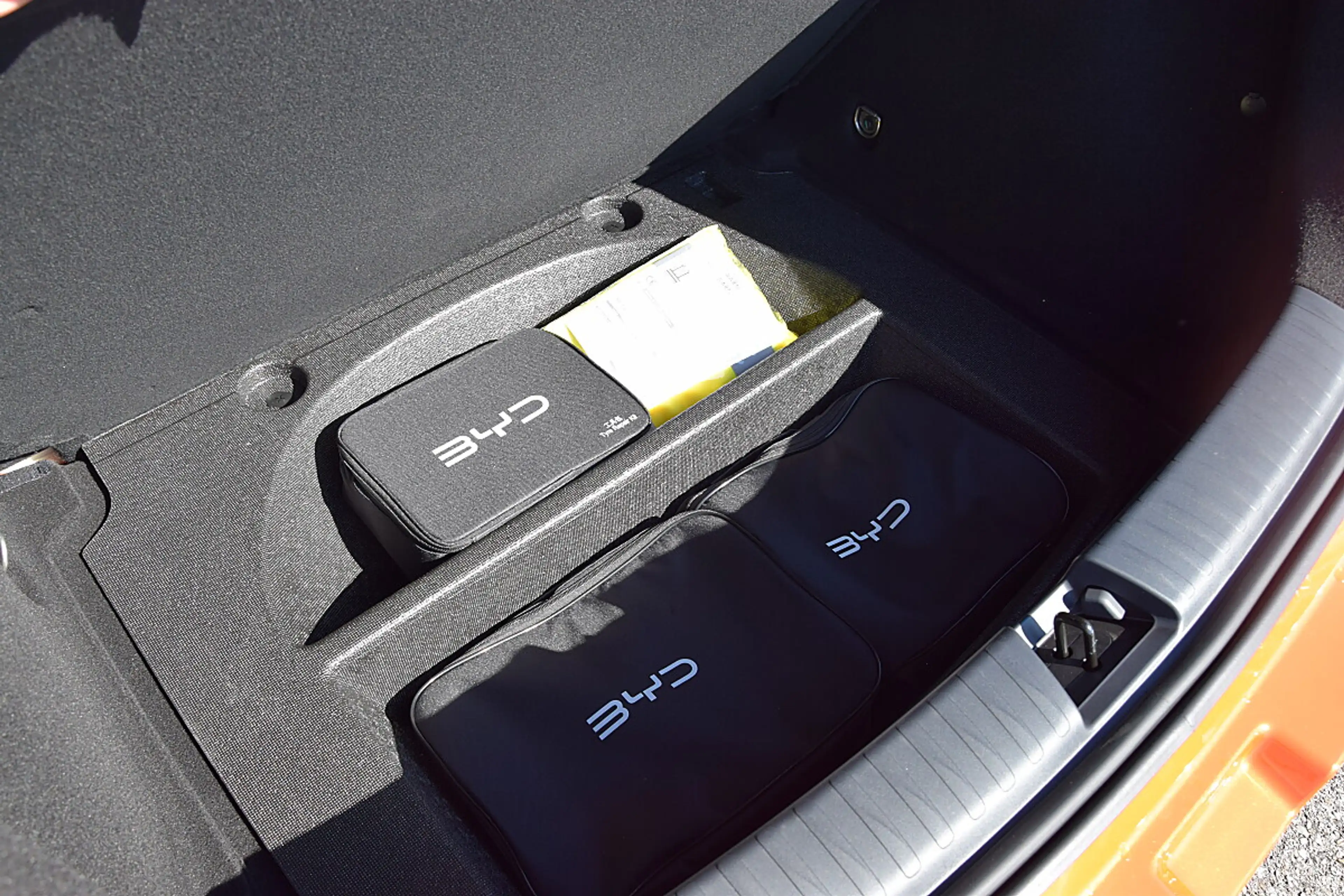 BYD Dolphin G Comfort **Vorbestelltes Fahrzeug** — photo 13