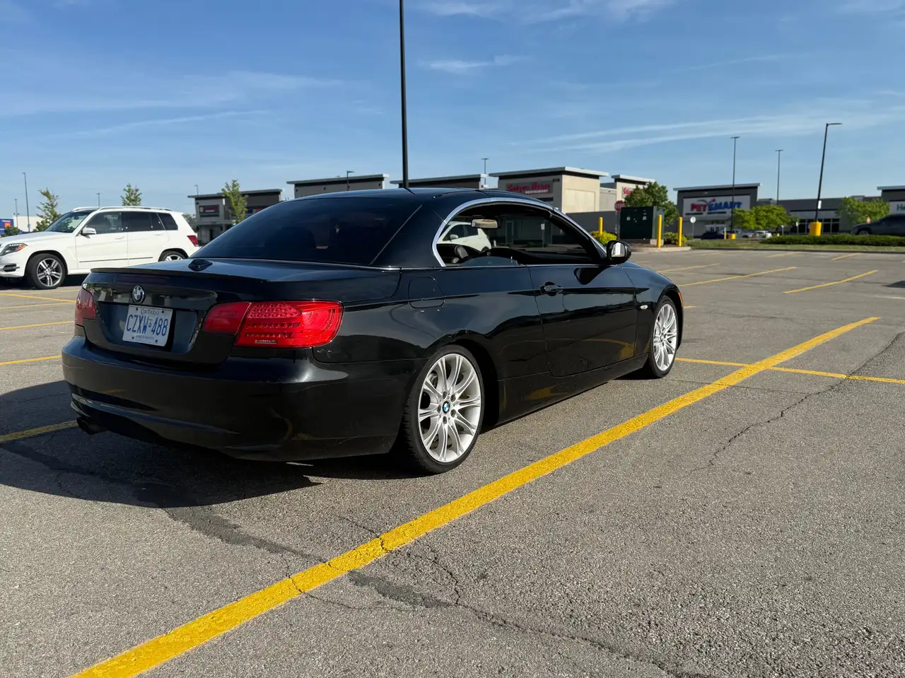 BMW 3 Series photo BMW 3 Series