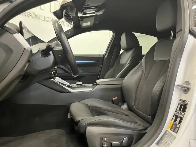 BMW I4 view 15