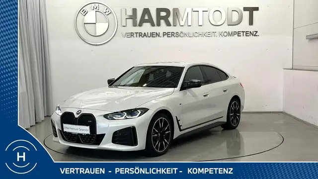 BMW I4 view 27