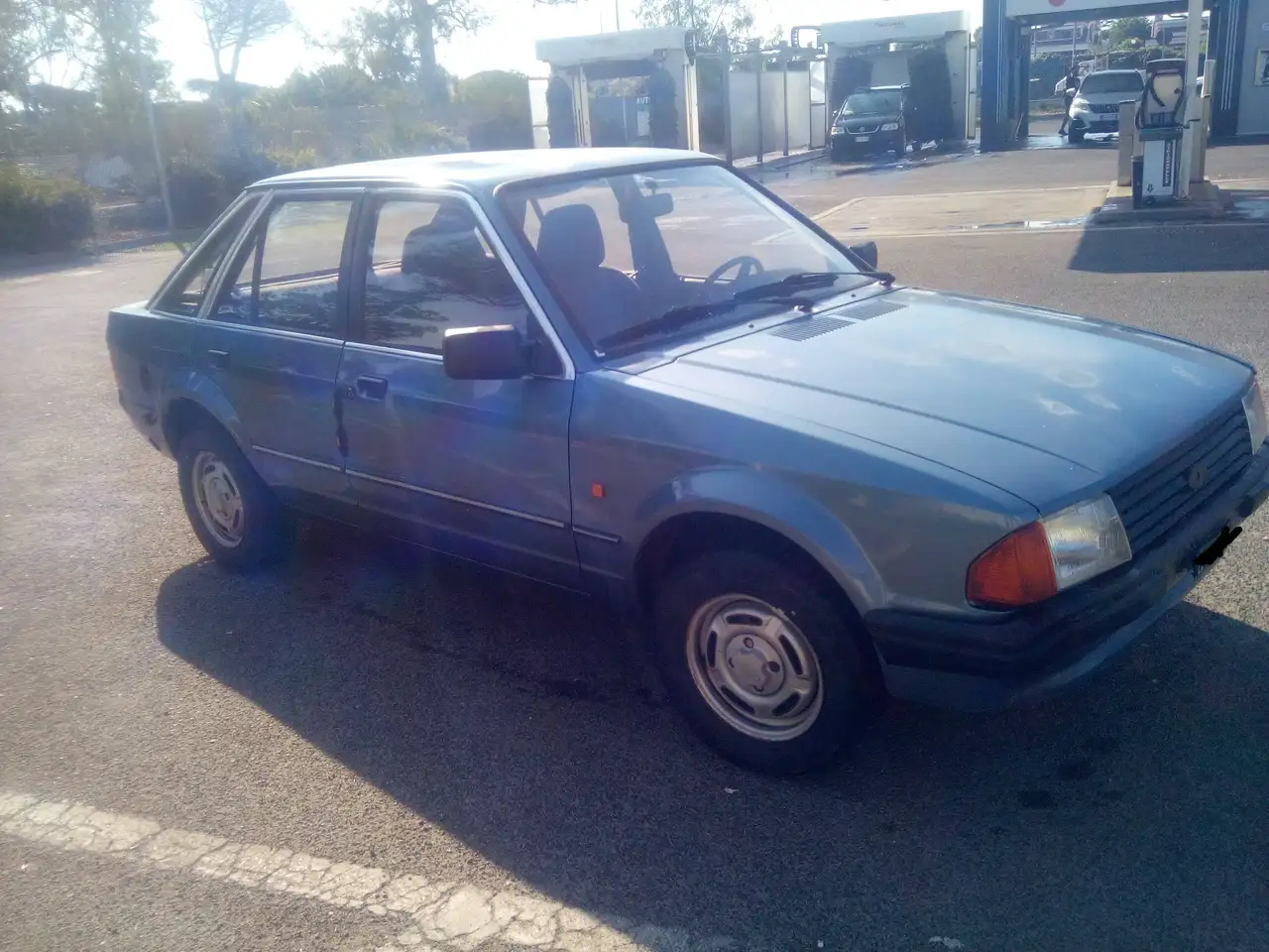Ford Escort 5p 1.3 GL, foto 3