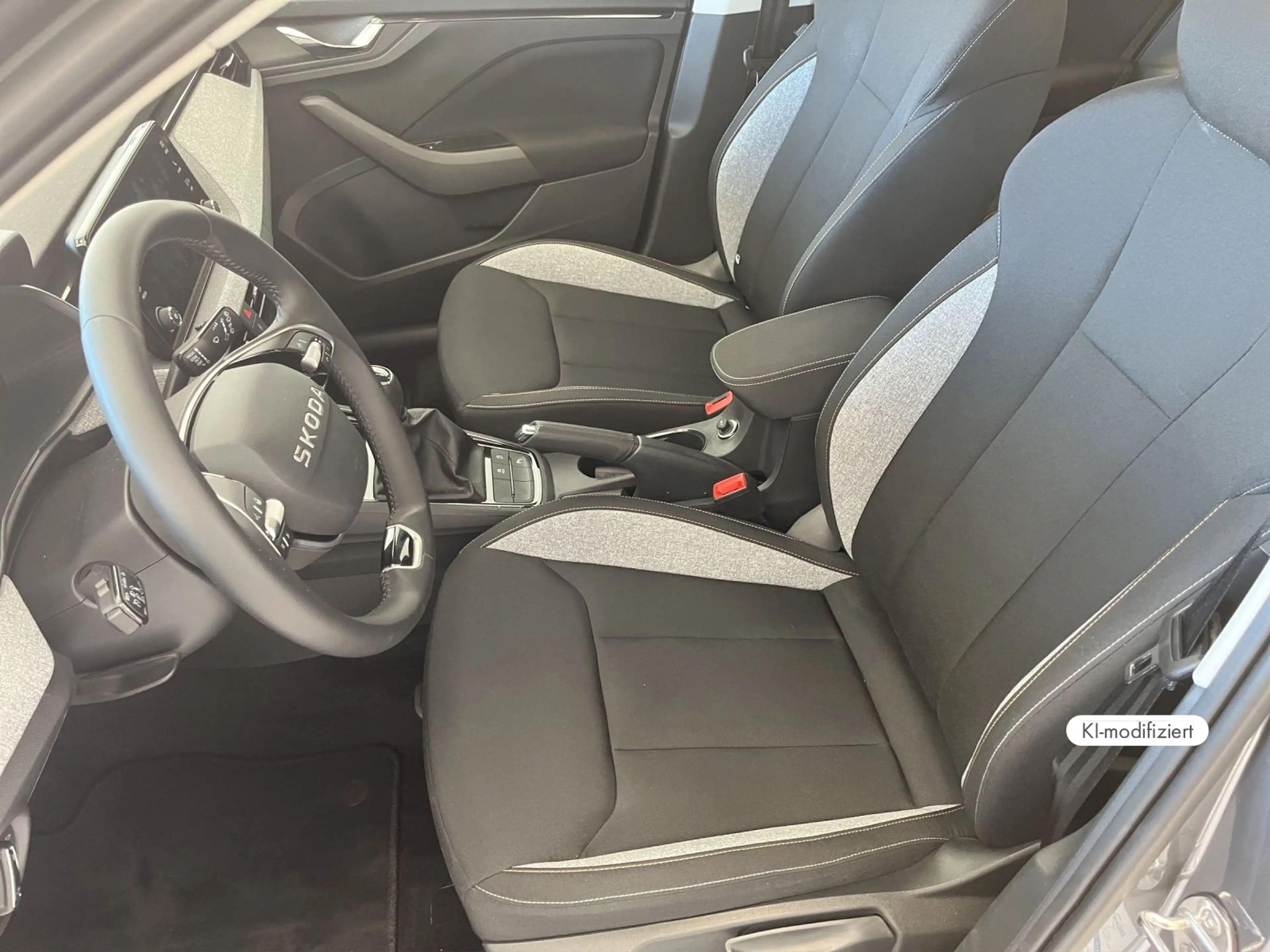 Skoda Kamiq Tour 1,0 TSI 85 kW 6-Gang-Schaltgetriebe — photo 12
