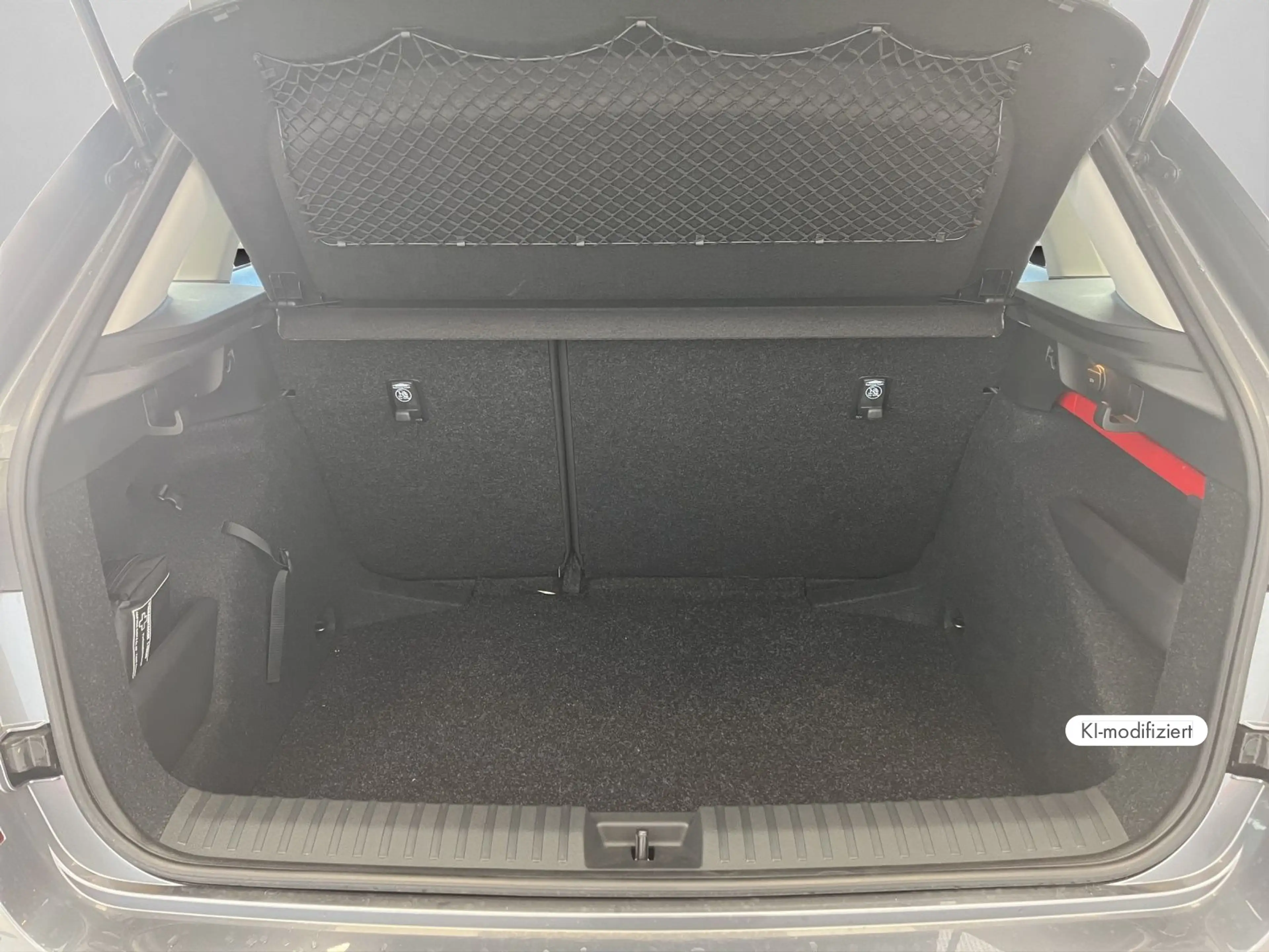 Skoda Kamiq Tour 1,0 TSI 85 kW 6-Gang-Schaltgetriebe — photo 15