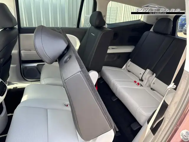 Hyundai IONIQ 9 Prestige Line 110kWh 4WD 307PS Ansicht 11
