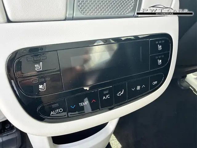 Hyundai IONIQ 9 Prestige Line 110kWh 4WD 307PS Ansicht 26