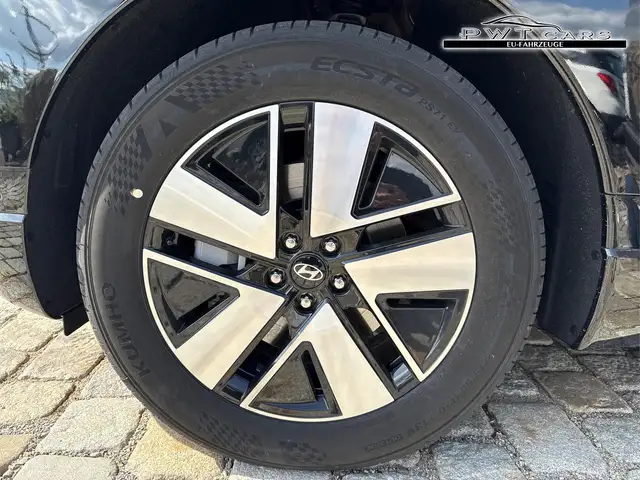 Hyundai IONIQ 9 Prestige Line 110kWh 4WD 307PS Ansicht 27