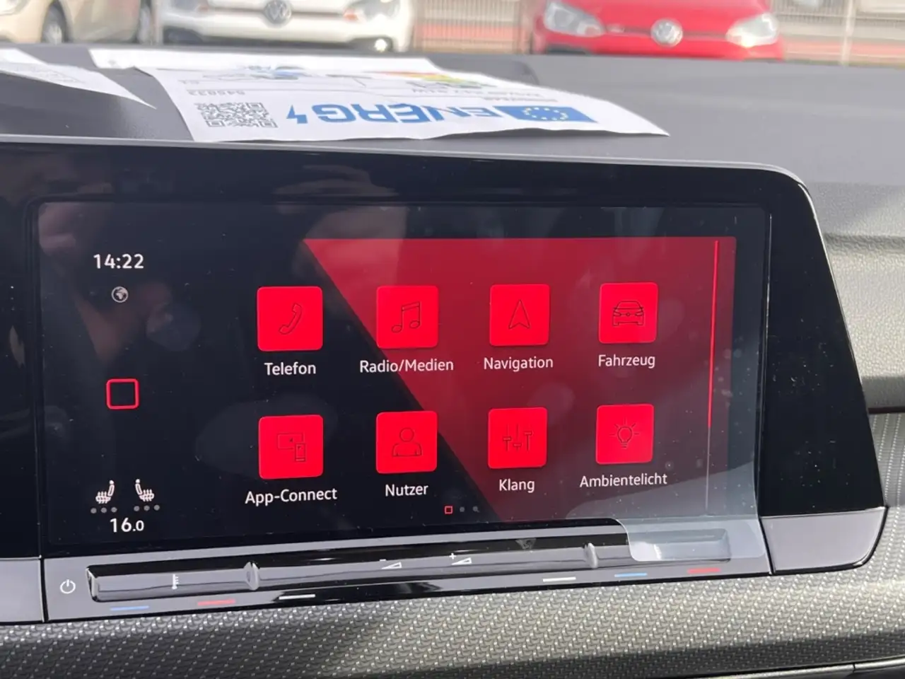 Volkswagen Golf VIII R-Line eTSI 1.5 LED Navi Keyless Kurvenlicht 7